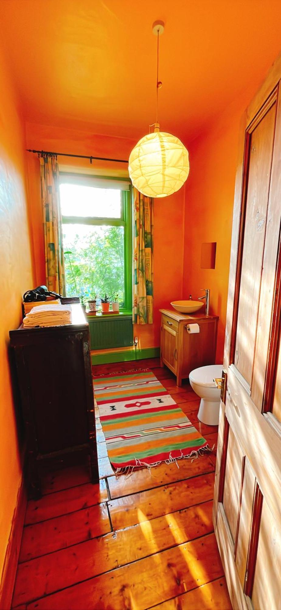 Bed and Breakfast Funky Urban Jungle à Cardiff Extérieur photo